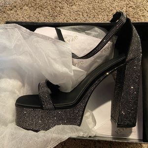 Azalea Wang Disco-Black heels w10